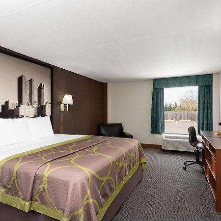 Super 8 By Wyndham Columbus Hotel Ngoại thất bức ảnh