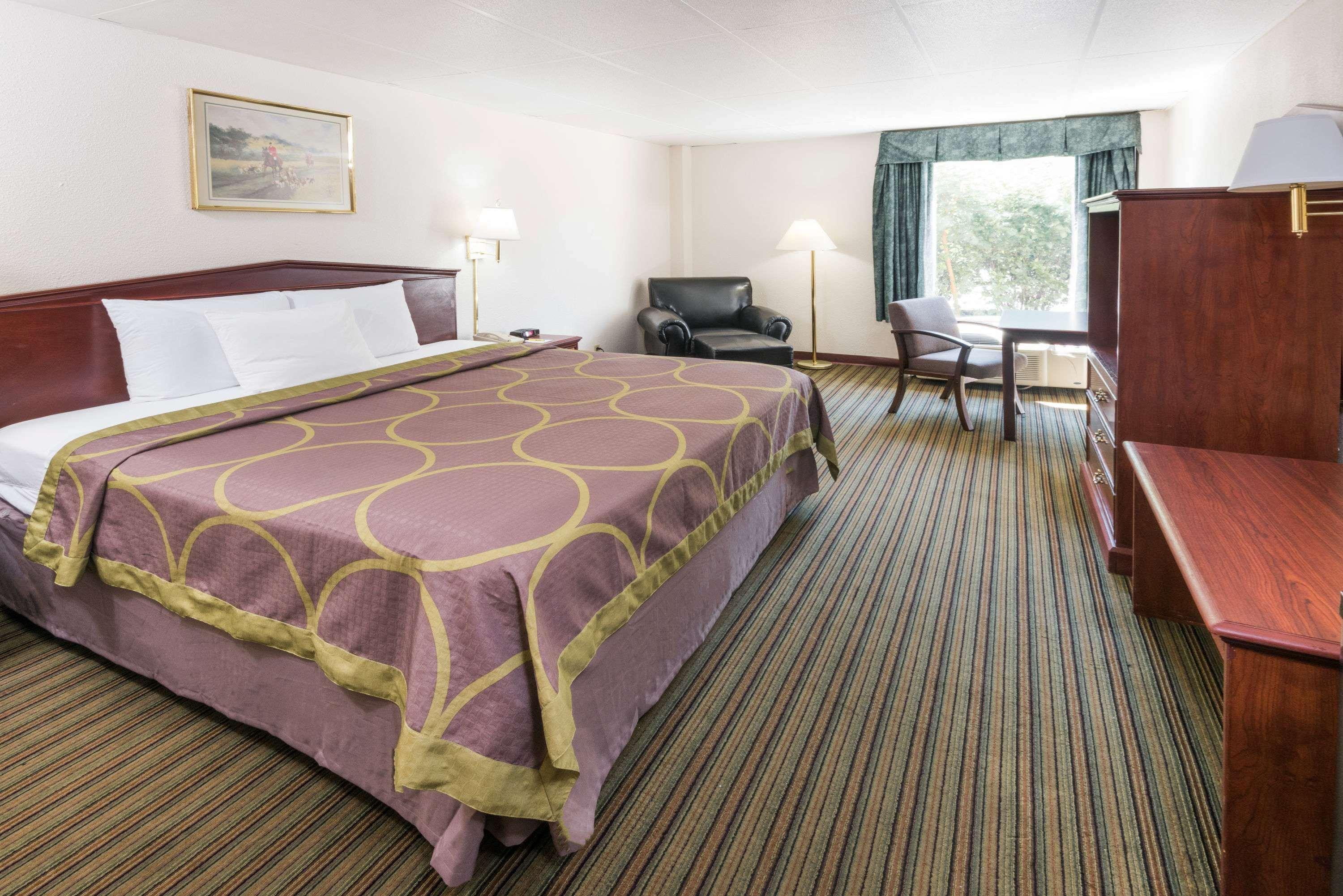 Super 8 By Wyndham Columbus Hotel Ngoại thất bức ảnh