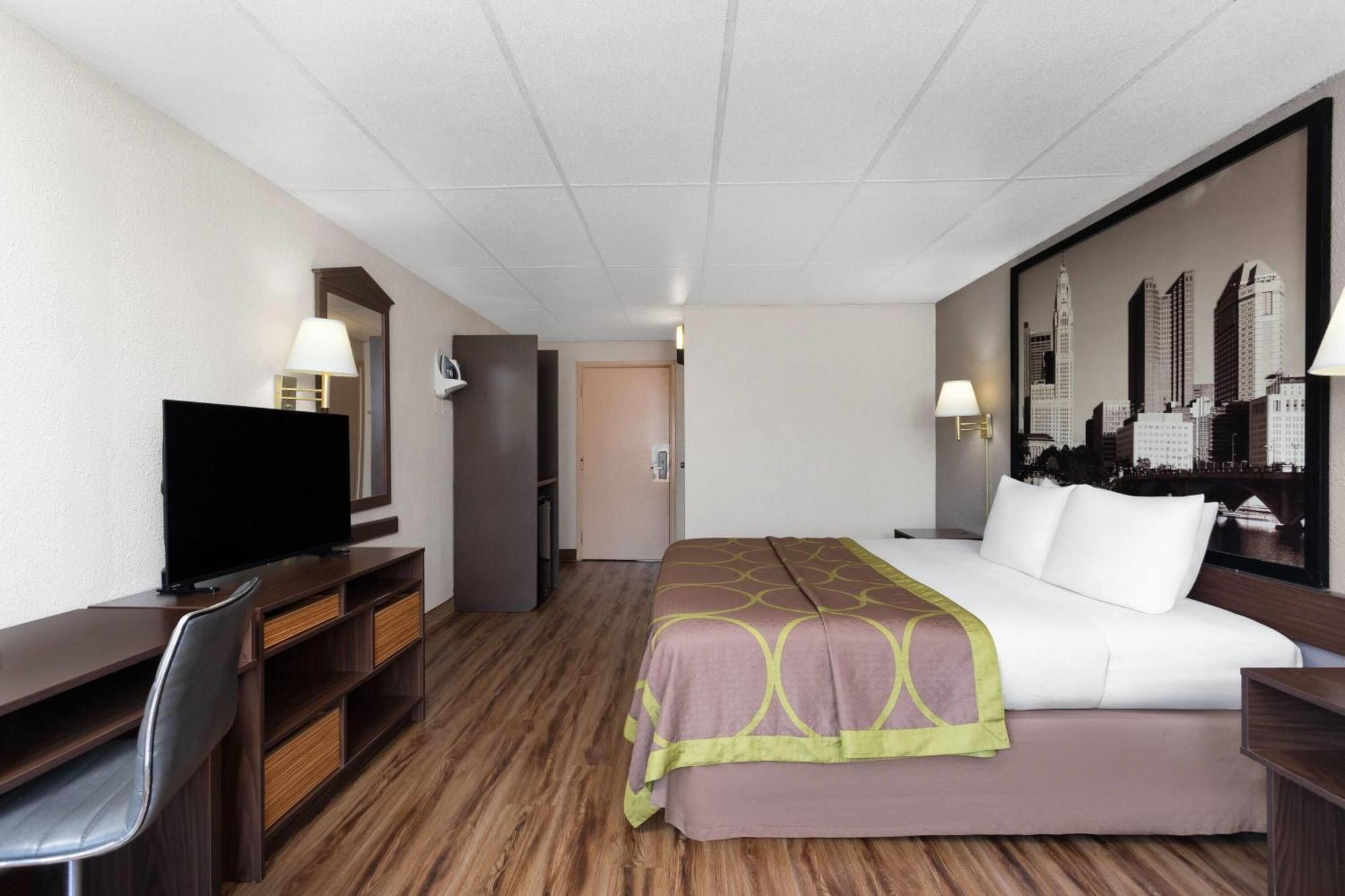 Super 8 By Wyndham Columbus Hotel Ngoại thất bức ảnh
