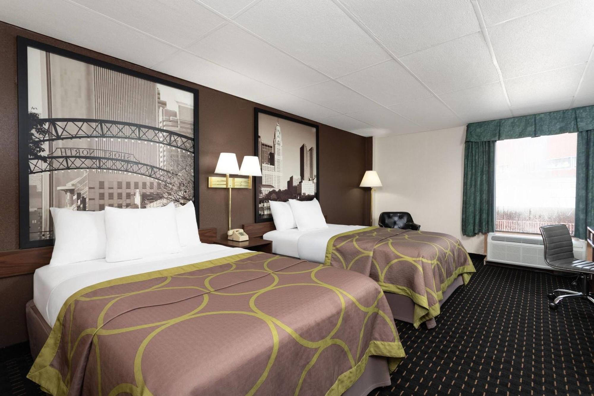 Super 8 By Wyndham Columbus Hotel Ngoại thất bức ảnh
